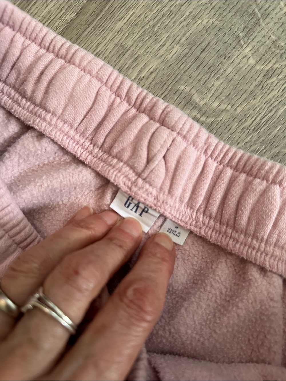 🌸 GAP Pale Pink Fleece Sweatpants - Picture 5 of 9